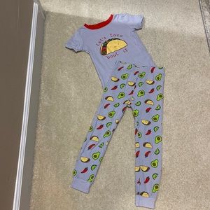 5T - KIDS “Let’s Taco Bout It” PJ SET🌮